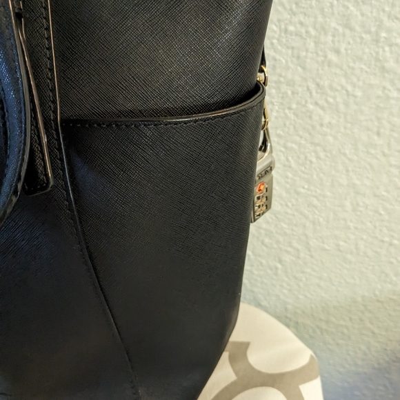 SALE!!! Michael Kors Jet Set Saffiano Black Leather Signature Lg Satchel Handbag - Picture 11 of 16